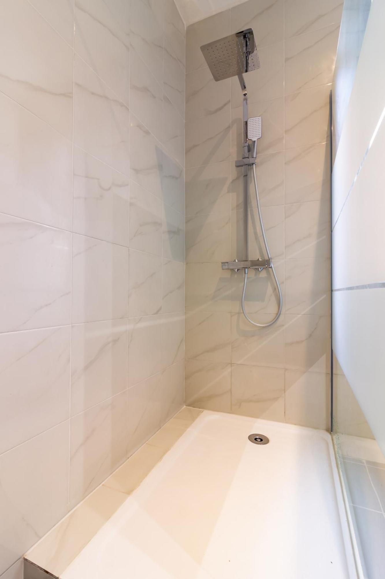 Appartement Moderne Et Elegant Quartier Saint-Jean Perpignan 2 Exterior foto